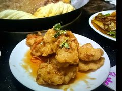-洪姐川菜东北菜铁锅炖(天生丽街店)
