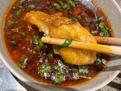 -肖肖酸萝卜鱼火锅(总店)