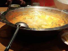 -野山舂·贵州现舂酸汤火锅(鸿通城店)