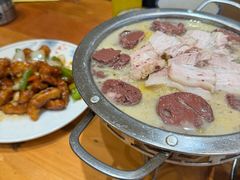 -快乐老家三鲜饺子东北菜(南六中路店)