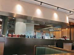 -楚山晓·湖北菜(武汉光谷K11店)