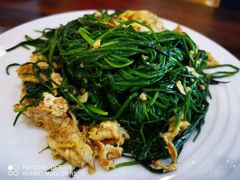 沙葱炒鸡蛋-壹阁胡羊焖饼(特色小吃街店)
