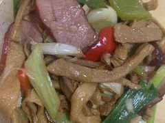 -云之南(八里庄店)