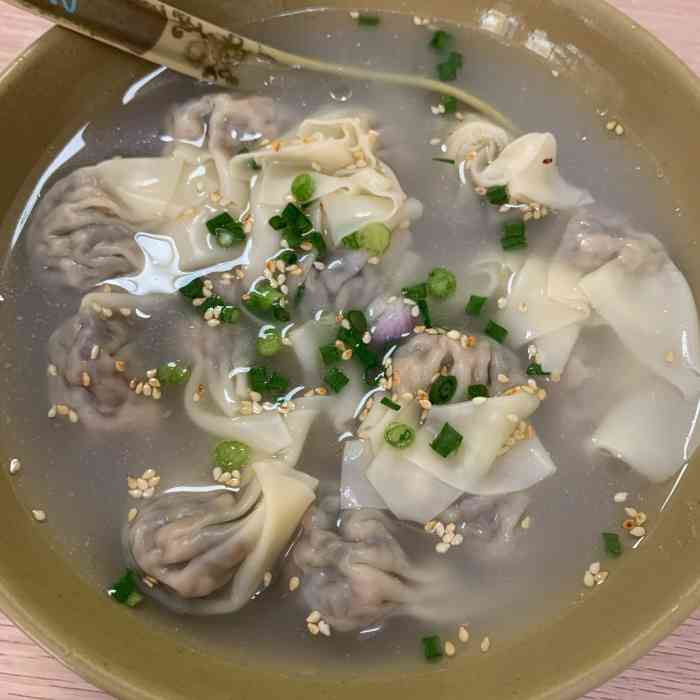 广宁特色爽口云吞水饺店
