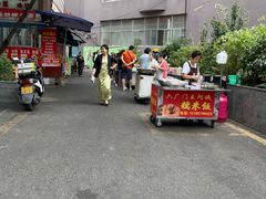 -六广门毛阿姨糯米饭