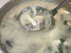 -巴特餐饮6加1音乐餐吧·新疆菜
