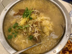 骨头氽酸菜-东北王食府(科大店)