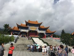 -三塔倒影公园