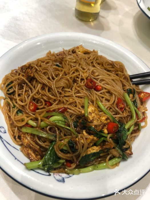 藜蒿腊肉(摩天轮店)驴肉拌粉图片