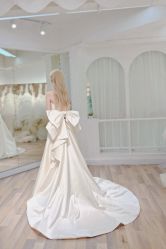 -HANSA韩纱婚纱礼服·龙凤褂·西装设计师集合店