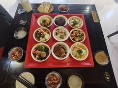 -蓝田九大碗民俗食府(蓝田店)