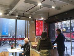 -花溪王记牛肉粉(四季花溪商场店)