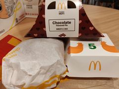 -麦当劳(民盈·国贸城店)