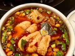 -小饕荟雅安贡椒鱼鲜馆(广福桥店)