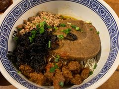 -沪西老弄堂面馆(定西路店)