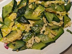 -老码头黑皮肘子锅包肉(赣水路店)