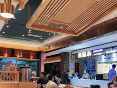 大堂-大鼓米线(浦东长泰店)