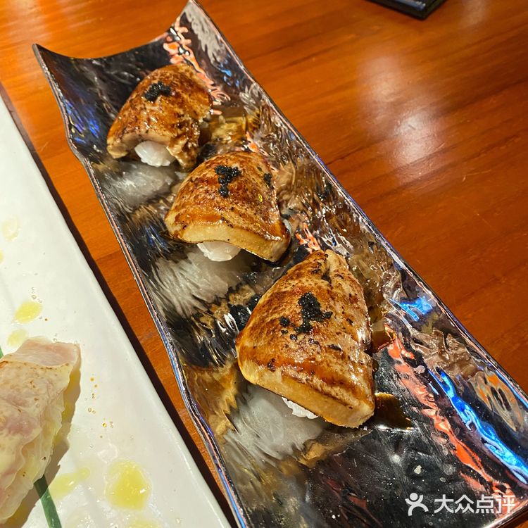 名副其实深夜食堂