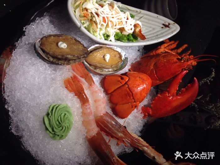 柔煮鲍鱼 虾 龙虾沙拉