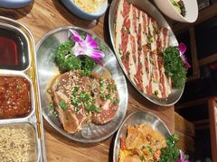 -明洞阿姨·韩式酱蟹烤肉·创意料理(三元桥店)