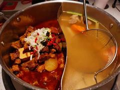 特色牛腩鸳鸯锅-左庭右院鲜牛肉火锅(环球港店)