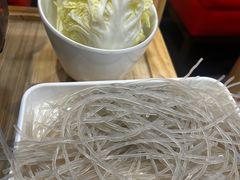 -鲁员外地锅鸡地锅鱼(古墩路店)
