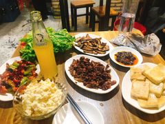 -炙热童年·老北京炙子烤肉(南锣鼓巷店)
