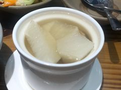 萝卜汤-红猪卤肉饭(大西洋美食城店)