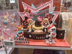 -泡泡玛特POPMART(龙湖杭州滨江天街店)