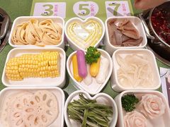 -一围肥牛肉小火锅(佳兆业广场店)