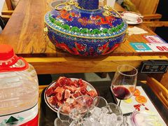-毛辣果·贵州红酸汤牛肉火锅(西单店)