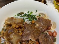 -牛八宝桂林米粉(八里庄店)