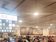 -冶建镜子·老南昌大排档·江西虾王(总店)