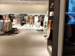 -ZARA(世贸天阶店)