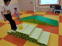 -红黄蓝成长中心(公益西桥校区)