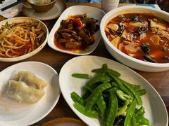 -贯贯吉·清真餐厅(浙江中路店)