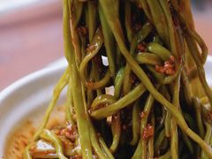 油泼菠菜面-老陈婆手工面庄
