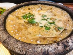 白洋淀石锅嘎鱼-小放牛炒菜馆(北国商城店)