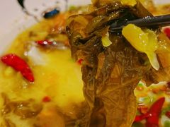 -江渔儿酸菜鱼(奥园广场金发购物中心店)