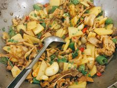 -老唐三下锅 ·张家界地标美食(溪布街店)