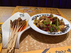 -喝丢一只鞋海鲜烧烤·海肠捞饭(东关街店)