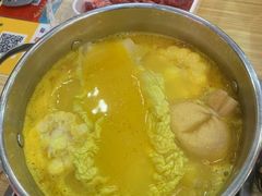 -杨老板·海鲜集市火锅·鲜切牛肉(中防万宝店)