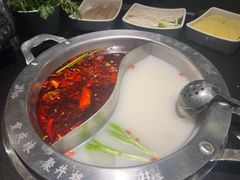 -井格重庆火锅(西直门凯德Mall店)