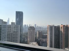 -华强广场酒店-椰香高空自助餐厅