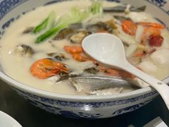 极品鱼头皇-山外山菜馆(玉泉路店)