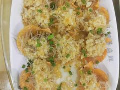 -四川小胡子海鲜(丁村万人海鲜广场店)