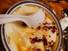 -云阿蛮云南生烫牛肉米线(奉贤路店)