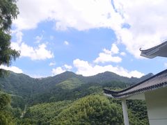 -罗田薄刀峰风景区