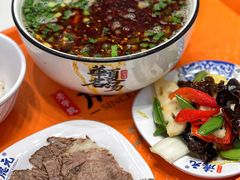-德元兰州纯汤牛肉面(深圳首店)