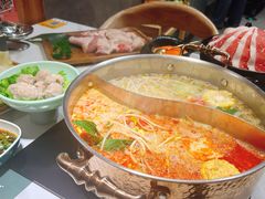 -椰子湾·海南火锅·糟粕醋·椰子鸡(正大广场店)